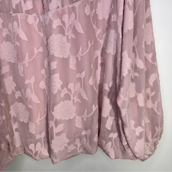 Torrid Chiffon Clip Floral Bubble Hem Blouse Size 3x - Picture 13 of 16